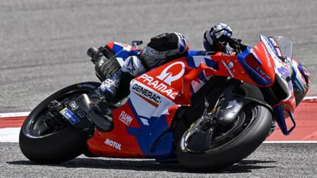 Jorge Martín logra la pole en el día de Ducati