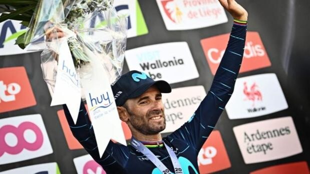 Valverde roza su sexto triunfo en la Flecha Valona con 41 años