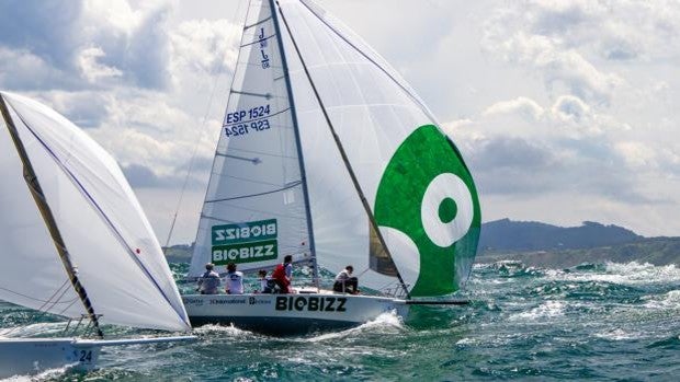 El «Biobizz» ganó el Campeonato de Euskadi de J80 en el Abra, con el «Fhimasa» subcampeón