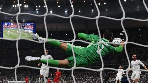 La emoción de Courtois tras ganar la final de la Champions: «Por mis muertos que iba a ganar una»