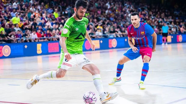 El Barça entierra sus pesadillas con el Palma Futsal para liderar la final