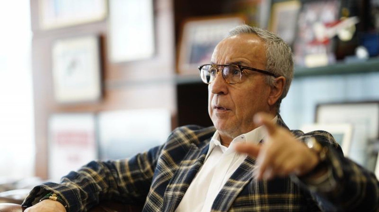 Alejandro Blanco, en su despacho en el COE, durante la entrevista