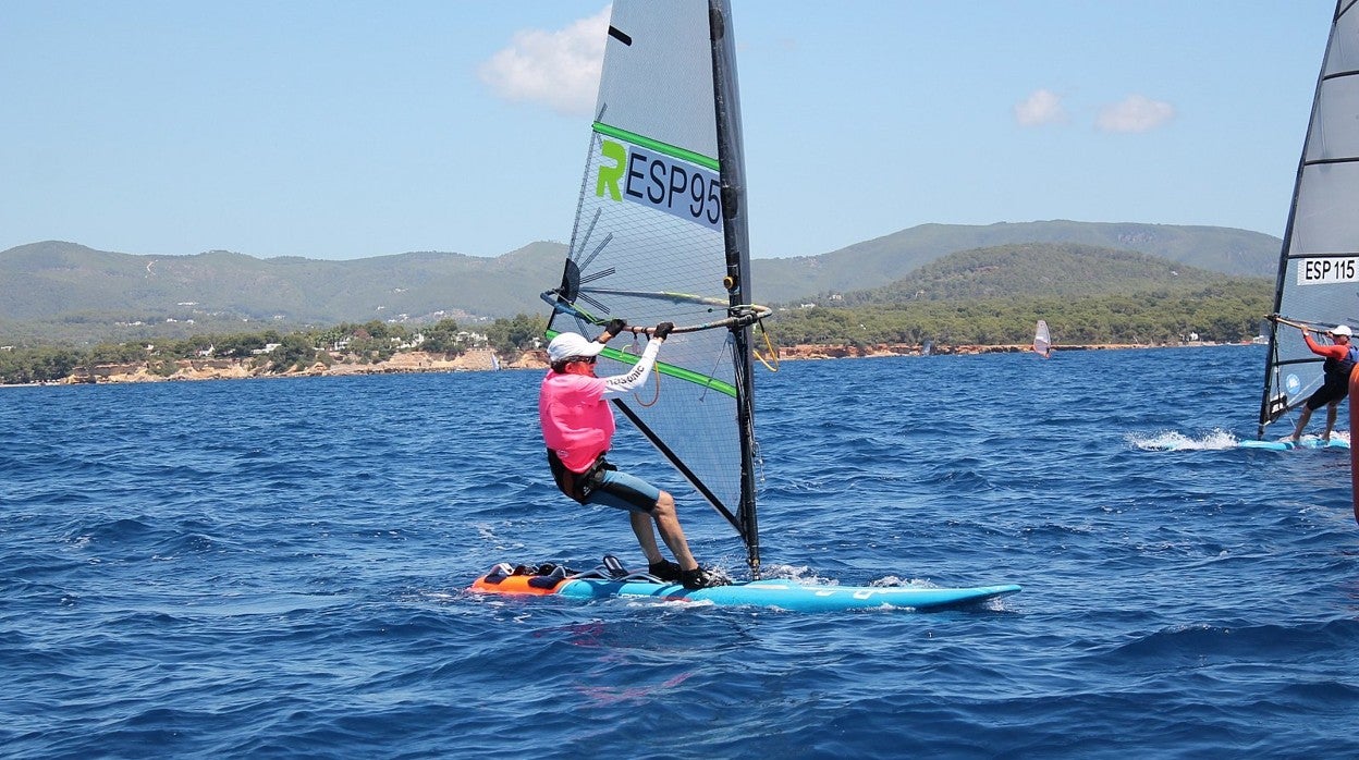 Paco Manchón, navegando en aguas de Ibiza