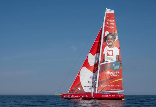 Sam Davies ya tiene su nuevo barco IMOCA «Initiatives-Cœur» diseño de Sam Manuard