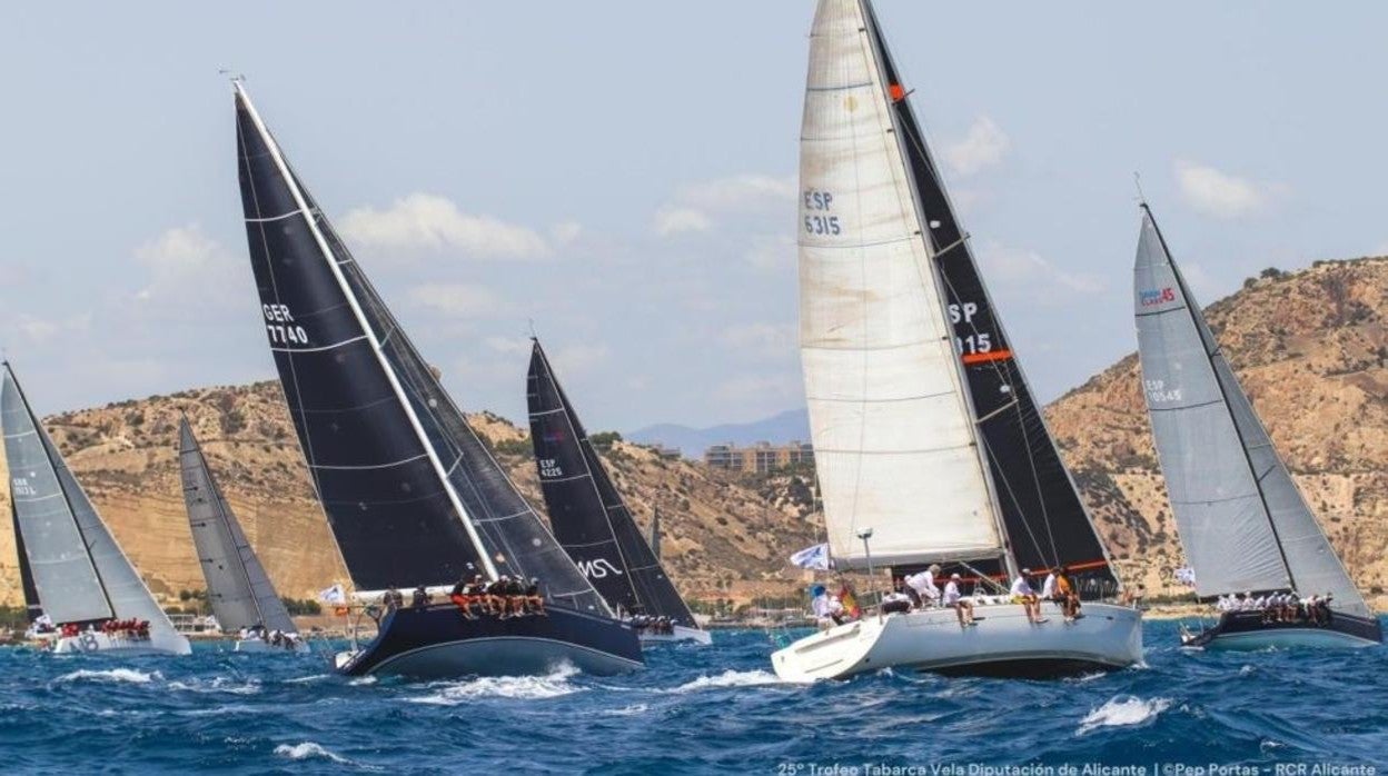 Alicante vuelve a las regatas con la Royal Cup