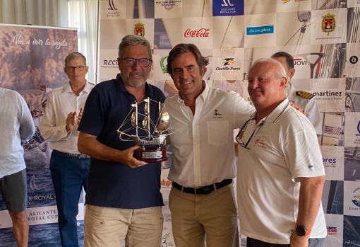 «Tanit IV – Medilevel», «DAX» y «Grisol», ganadores de la IV Alicante Royal Cup