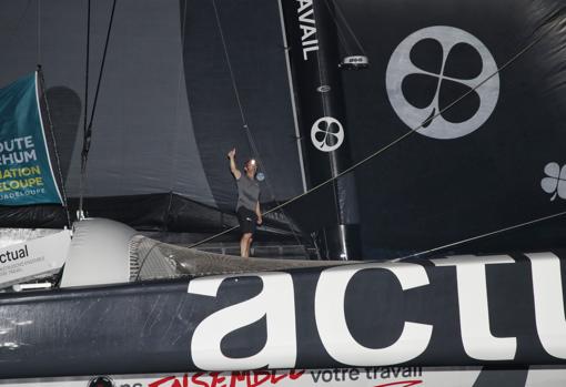 Francis Joyon finalizó la Route du Rhum en cuarta posición con el «IDEC Sport»