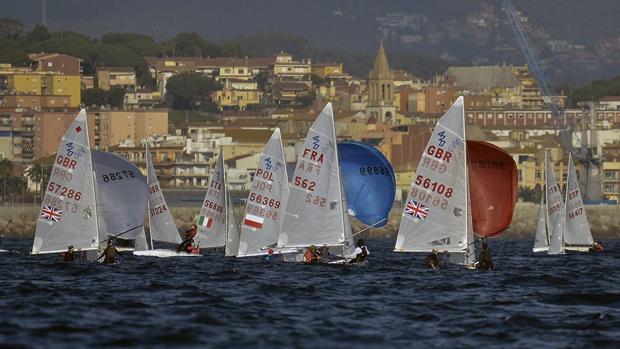 Cambio de líderes en ILCA 4 y 420 a falta de una jornada para el final de la 46ª Christmas Race