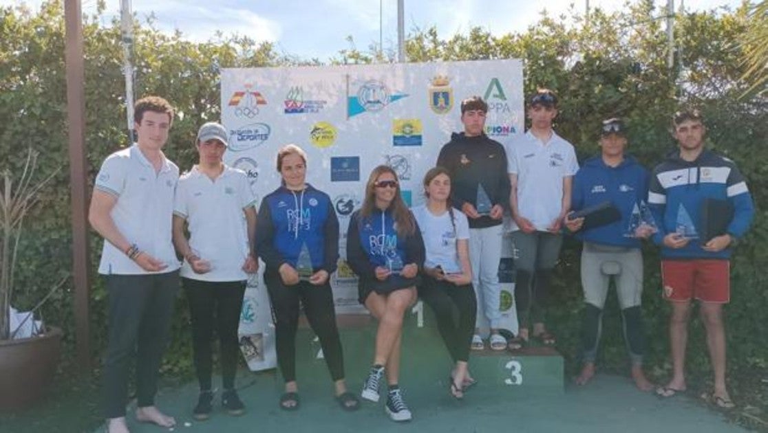 Juan José Fernández, Raúl González y Paula Ruz, campeones andaluces de ILCA 6