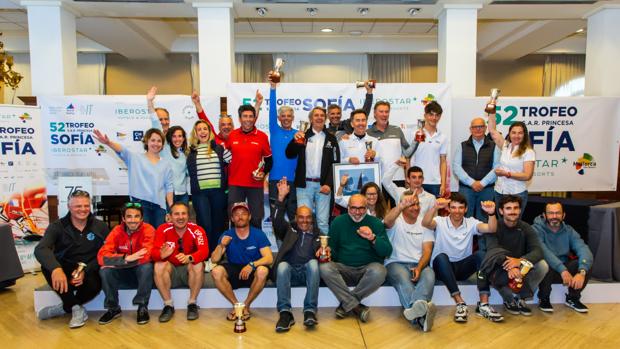 El Trofeo Princesa Sofía de cruceros se despidió con espectáculo de viento en la bahía de Palma