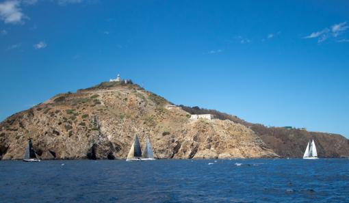 «Al Tarik IV», de Algeciras, primer líder de la 5ª Regata Intercontinental Marbella-Ceuta