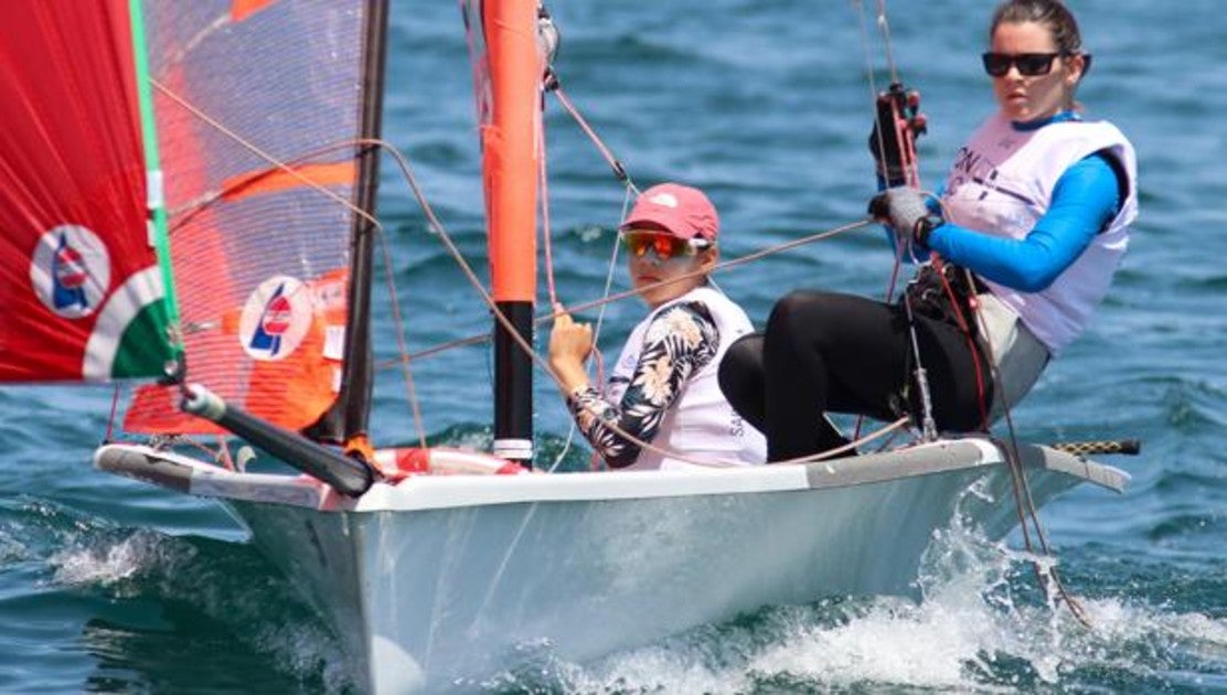 Sara e Isa Momplet y Mateo y Simón Codoñer, campeones de España 29er