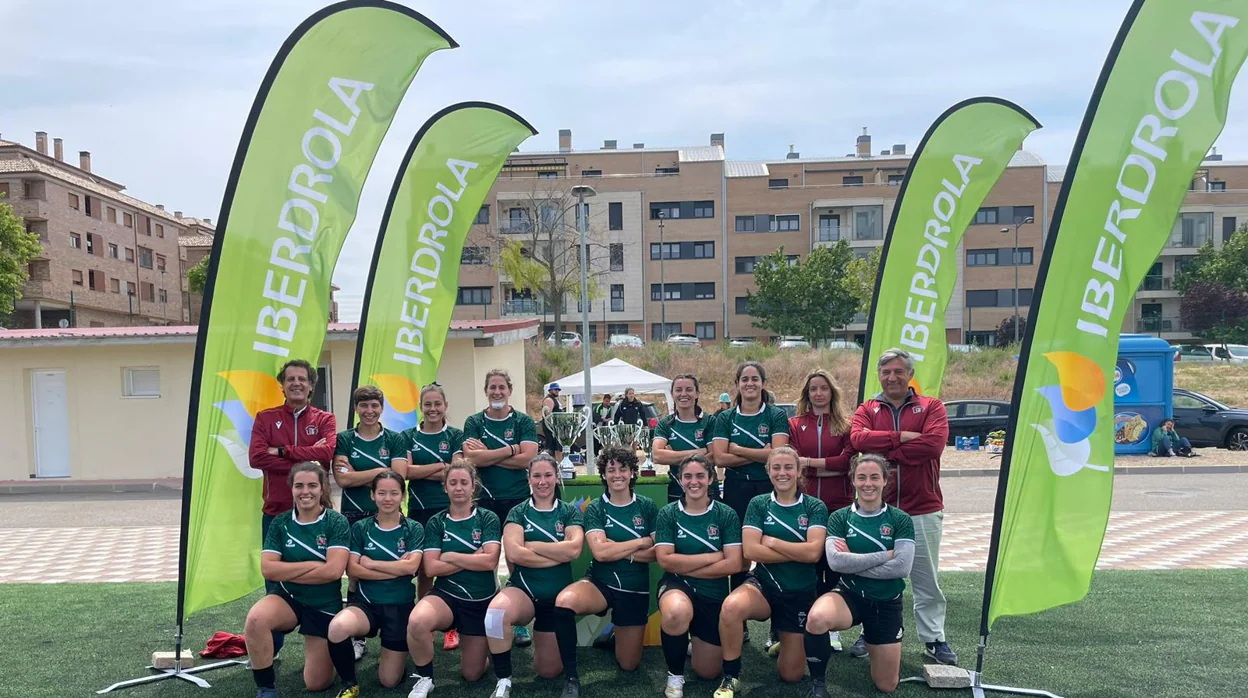 Equipo femenino de Rugby 7 de la Universidad de Sevilla