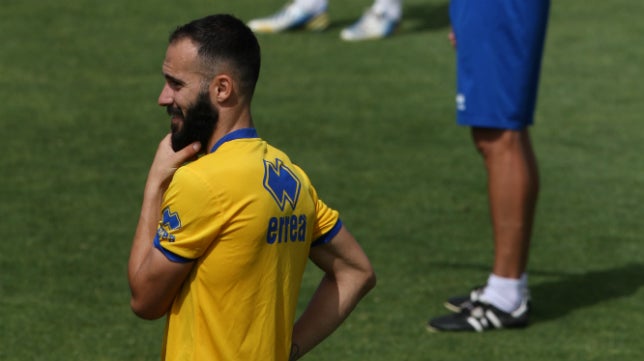 La RFEF da permiso al Cádiz para fichar un jugador que ocupe la ficha de Andrés Sánchez