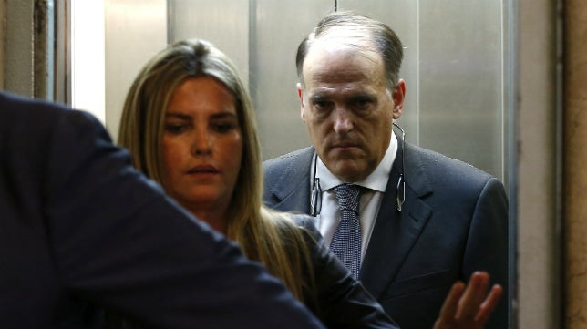 Javier Tebas sospecha de amaños en Segunda B