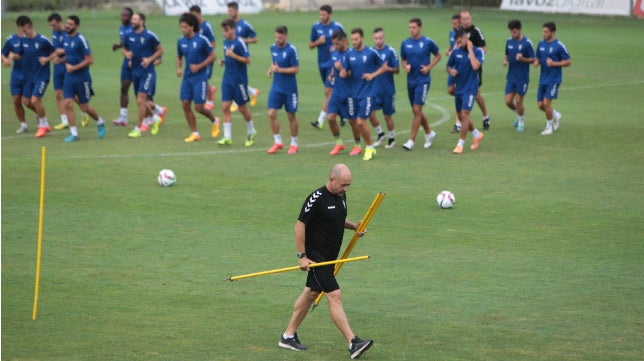 Claudio: «Hay que empezar en casa haciendo buen juego para ilusionar al cadismo»