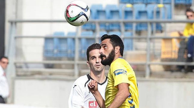 Güiza: “La presión en el Cádiz CF la siente hasta David Beckham”