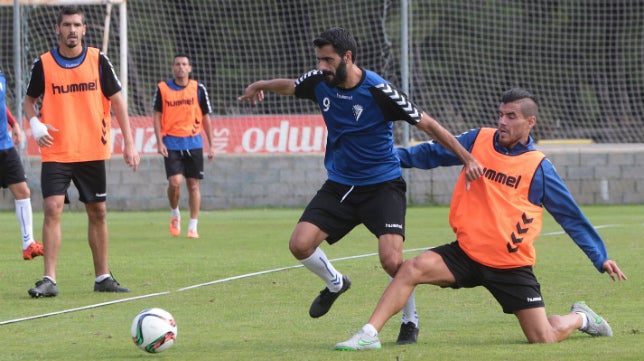 Linares-Cádiz CF: Muchas dudas y una certeza