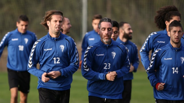 A bote pronto, Abel y David son incompatibles en este Cádiz CF