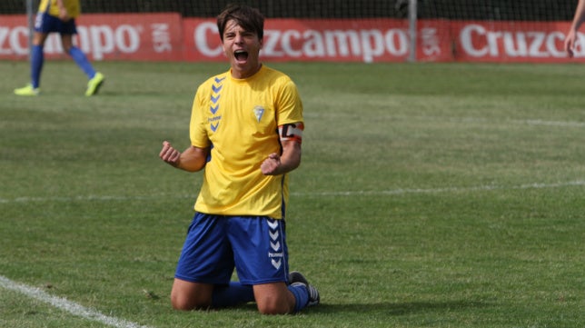 Pablo Molina da el salto a Segunda B