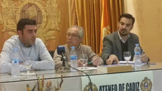 El Cádiz CF tiene &quot;confianza absoluta&quot; en Claudio Barragán