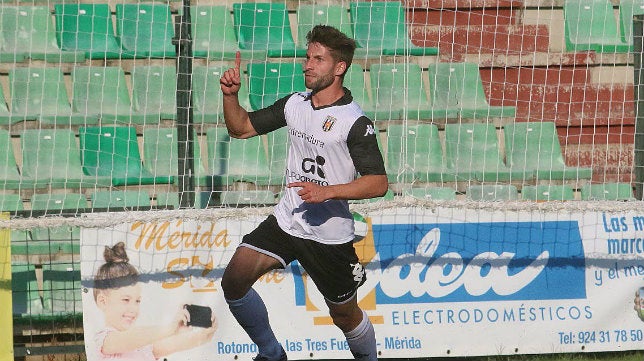 Pedro Conde: «Da igual quién sea el entrenador, el Cádiz CF tiene un gran equipo»