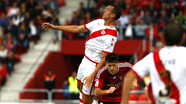 Javi Guerra y Aguirre se unen y ya son seis lesionados en el Rayo Vallecano