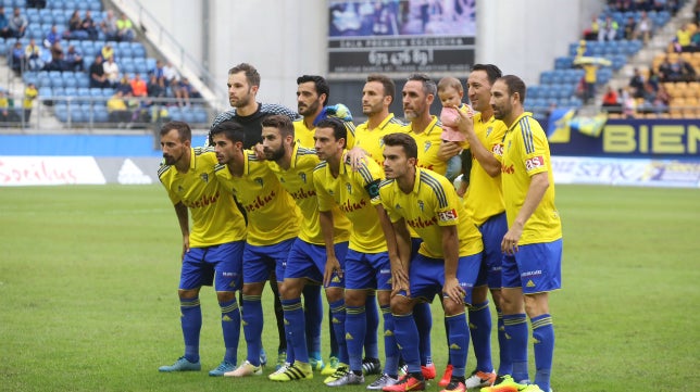 Los futbolistas del Cádiz CF, uno a uno: Errores en ambas porterías