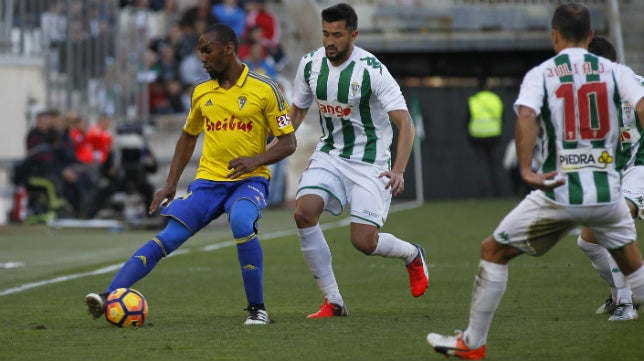 Cádiz CF contra Córdoba CF: Horario, televisión y dónde ver online