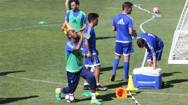 Huesca-Cádiz CF: La batalla de Alcoraz, con vida y a muerte