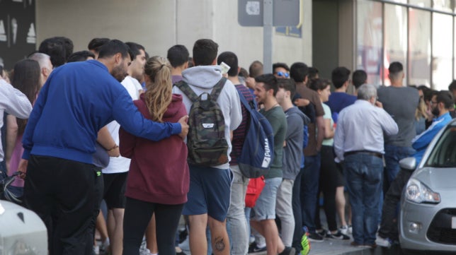 El cadismo no para: 80 autobuses confirmados para viajar a Sevilla