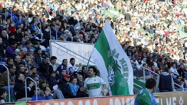 460 seguidores del Elche estarán en el Carranza