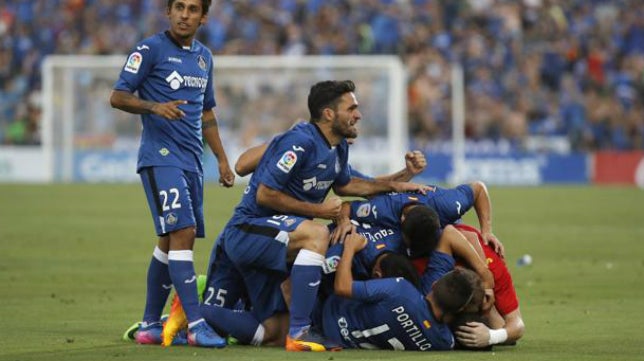 El Getafe regresa a Primera y deja sin premio al Tenerife (3-1)