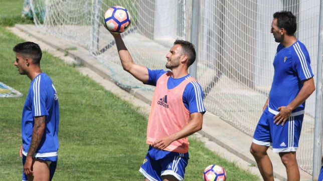 Alegría del Cádiz CF en El Rosal