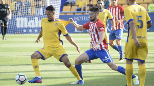 El Alcorcón llega a Carranza tras sacarle un punto al Sporting (0-0)