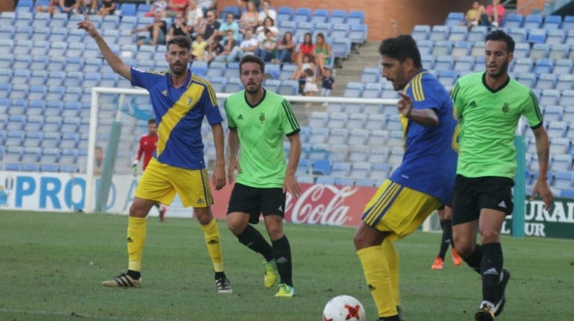 (1-0) Derrota del Cádiz CF en Huelva con expulsión de Barral