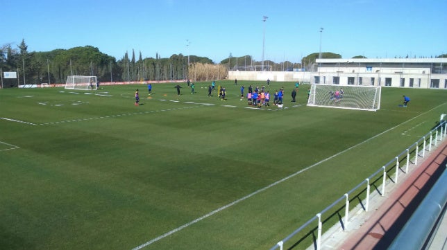 El San Fernando quiere usar El Rosal y el Cádiz CF no sabe, no contesta