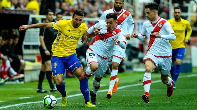 Rayo Vallecano-Cádiz CF (1-1) Y las armas de Cervera valieron contra el Rayo