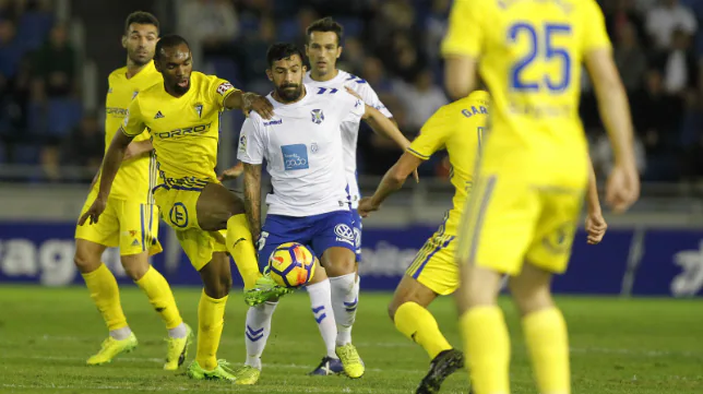 Alberto: «Hay que tener cuidado con las contras del Cádiz CF»
