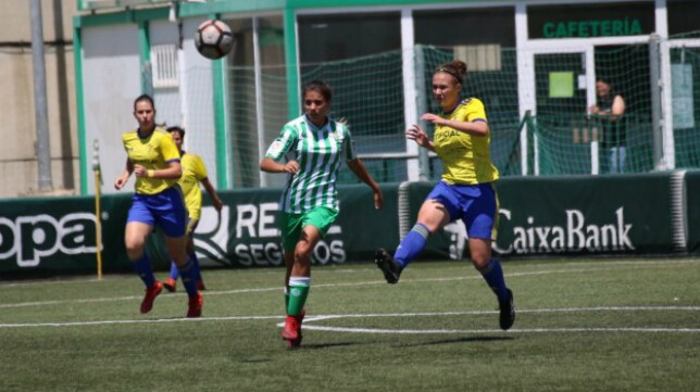 El Cádiz CF Femenino cae en la ida ante el Real Betis Femenino B (1-0)