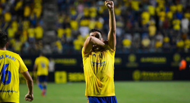 Garrido sobre el gol: «El animal de Fali ha saltado con todo y me lo ha dejado en la línea»