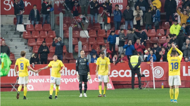 El Cádiz CF encaja dos derrotas seguidas por primera vez