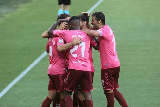 (VÍDEO) Los dos goles de Dani Gómez en Cádiz