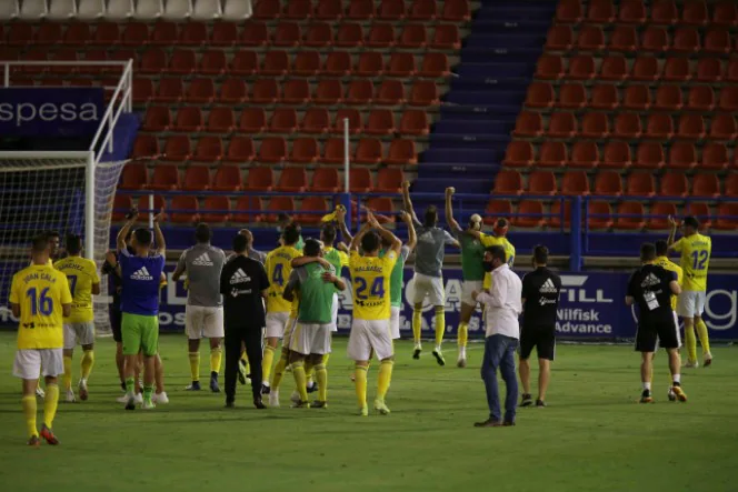 (VÍDEO) La victoria del Cádiz CF en Almendralejo (0-1)