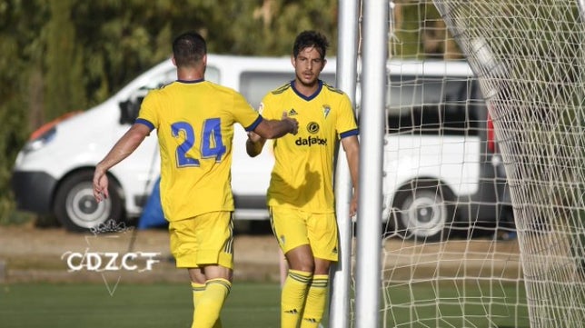 Málaga 1 Cádiz CF 2 (Crónica) El primer triunfo llega sobre la bocina