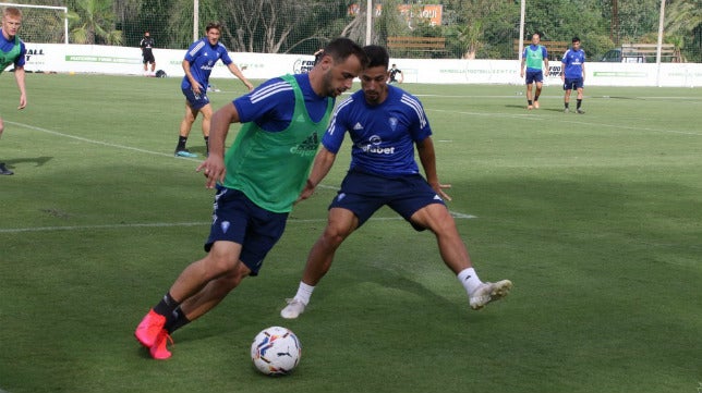 Última sesión del Cádiz CF en la Dama de Noche antes del bolo ante el Espanyol