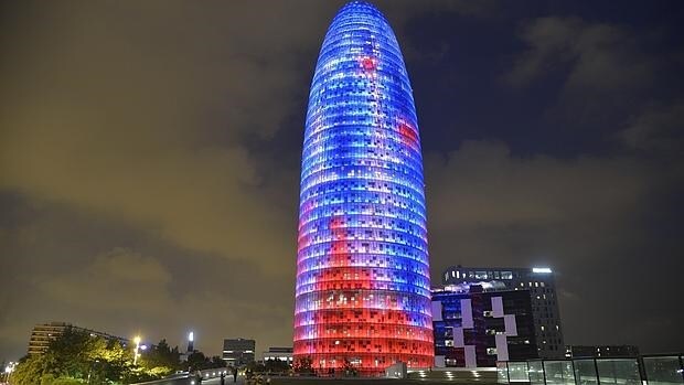 La alacaldesa de Barcelona, Ada Colau, dio al traste con el proyecto de la cadena Hyatt que iba a instalarse en la Torre Agbar por 150 millones de euros