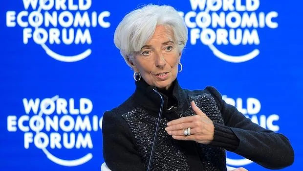 La actual directora gerente, Christine Lagarde, renueva su cargo al frente del FMI