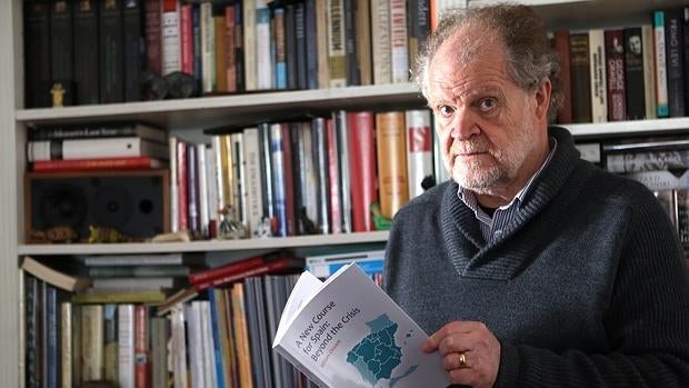 William Chislett acaba de publicar un libro sobre la economía española para el Instituto Real Elcano