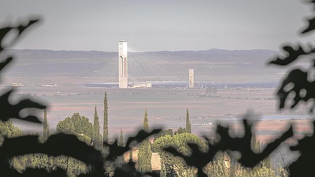 Plantas solares de Sánlucar la Mayor en Sevilla